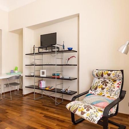 Suite In Via Del Pratello Bologna Exterior photo